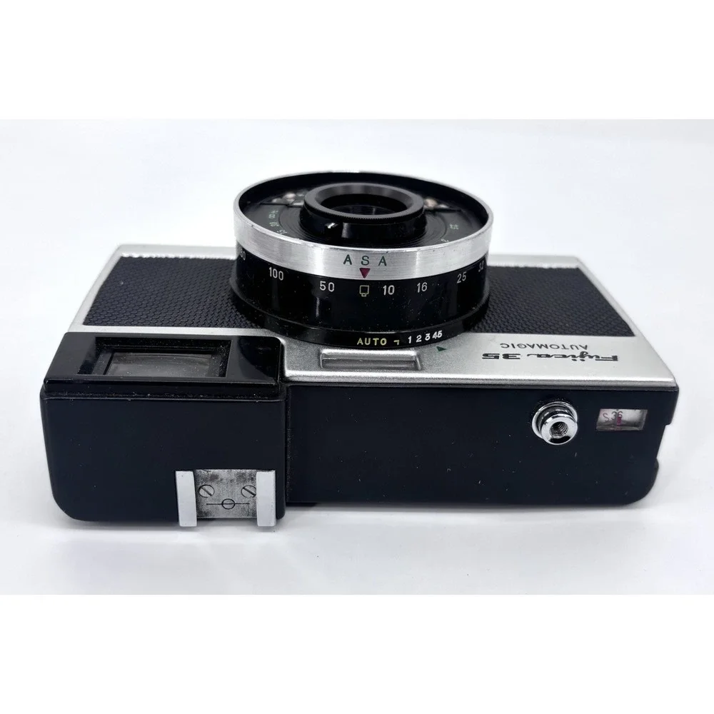 Vintage Fujica 35 Automagic 35mm Film Camera Fujinar-K Lens Leather Case